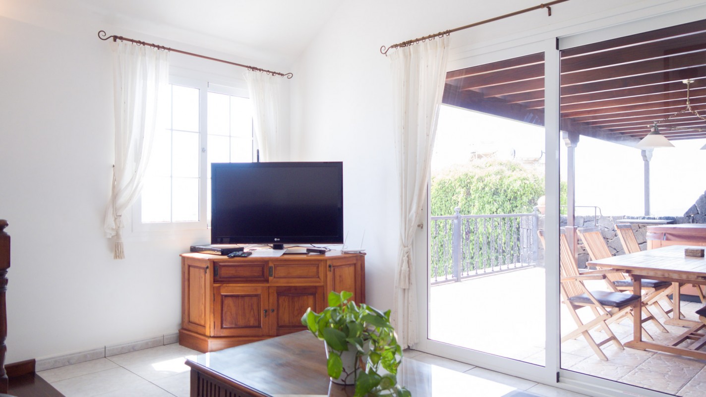 - Tías - Roper Properties
