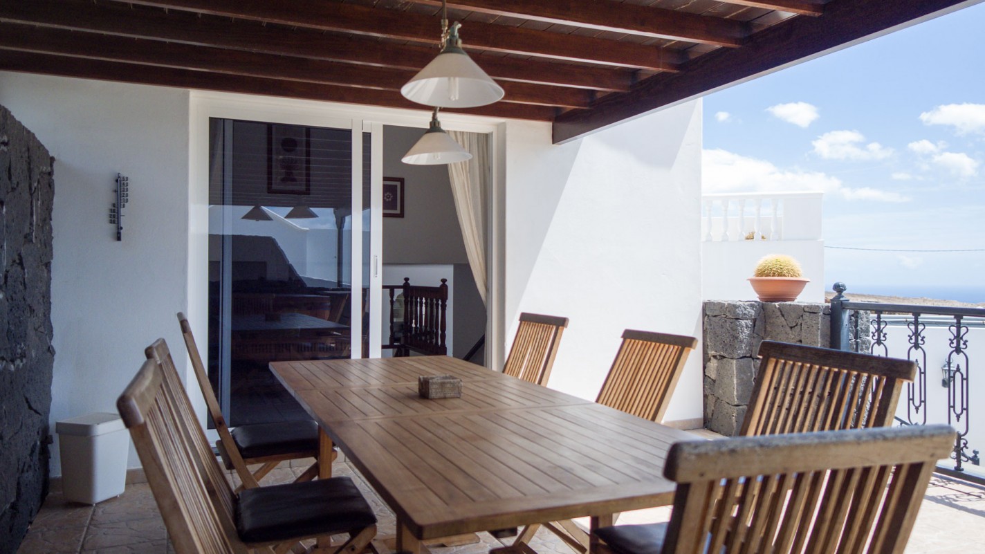 - Tías - Roper Properties