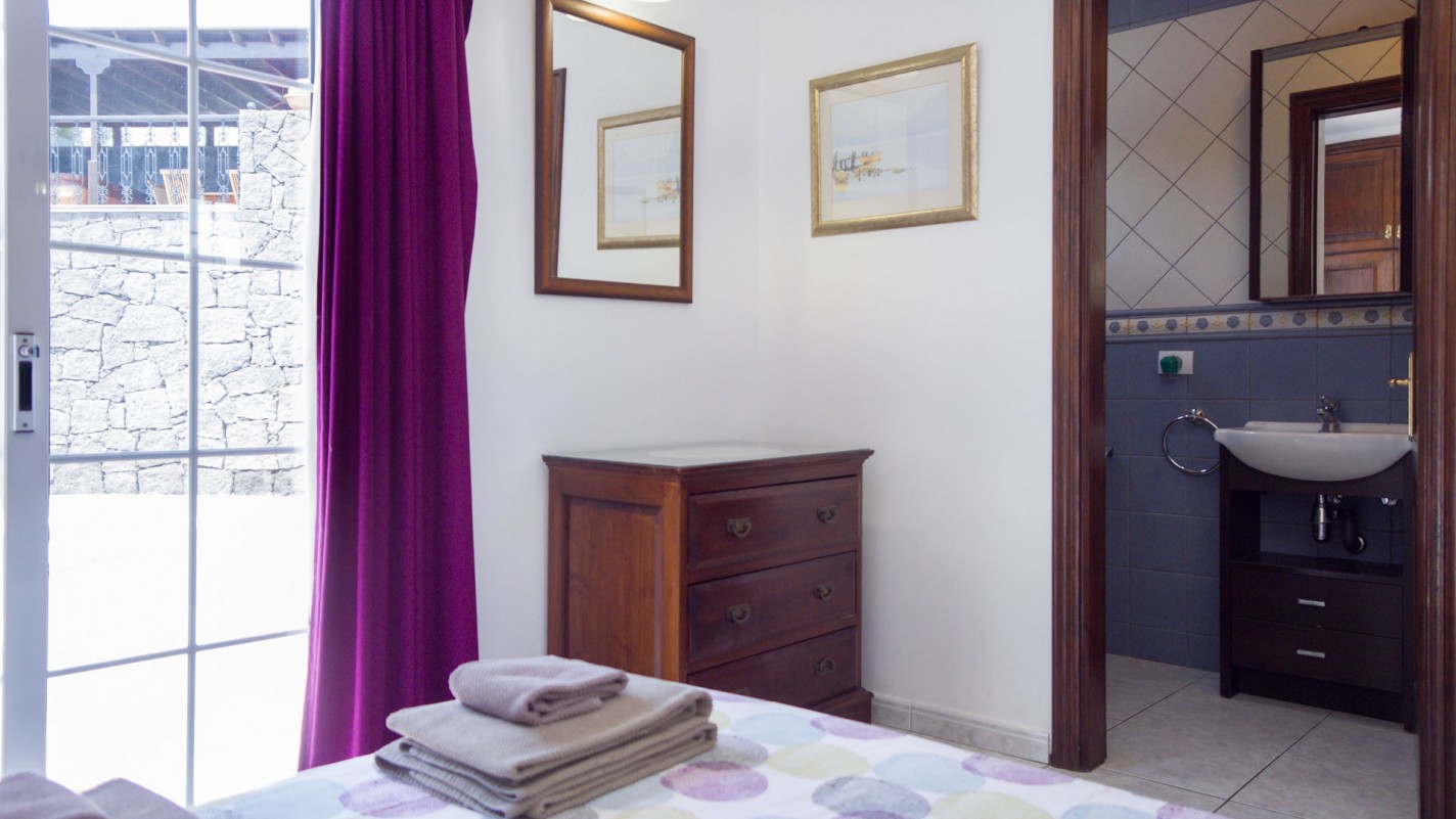 - Tías - Roper Properties