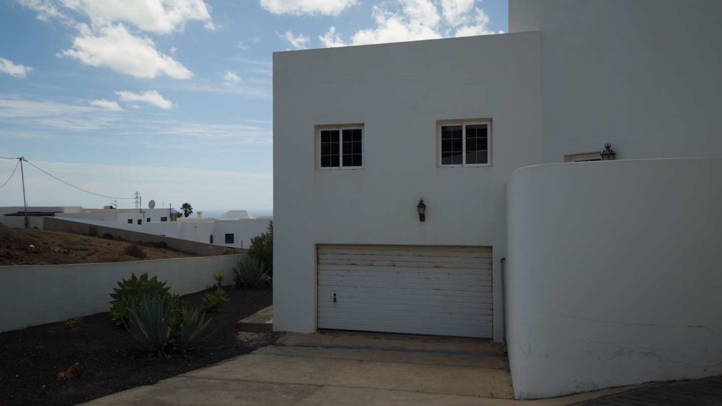 - Tías - Roper Properties