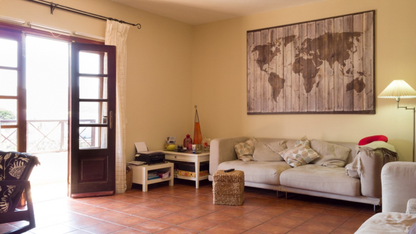 - Guatiza - Roper Properties