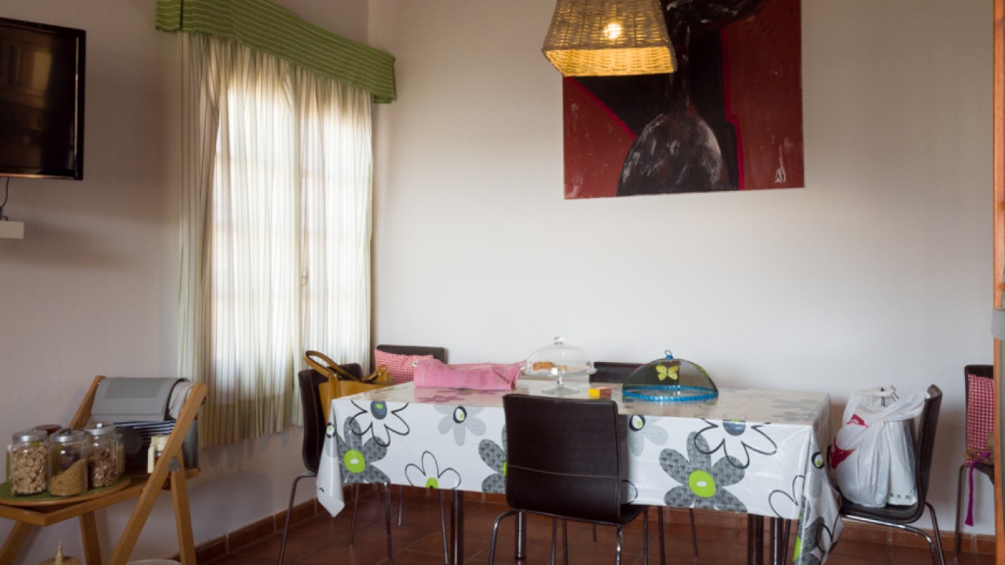 - Guatiza - Roper Properties