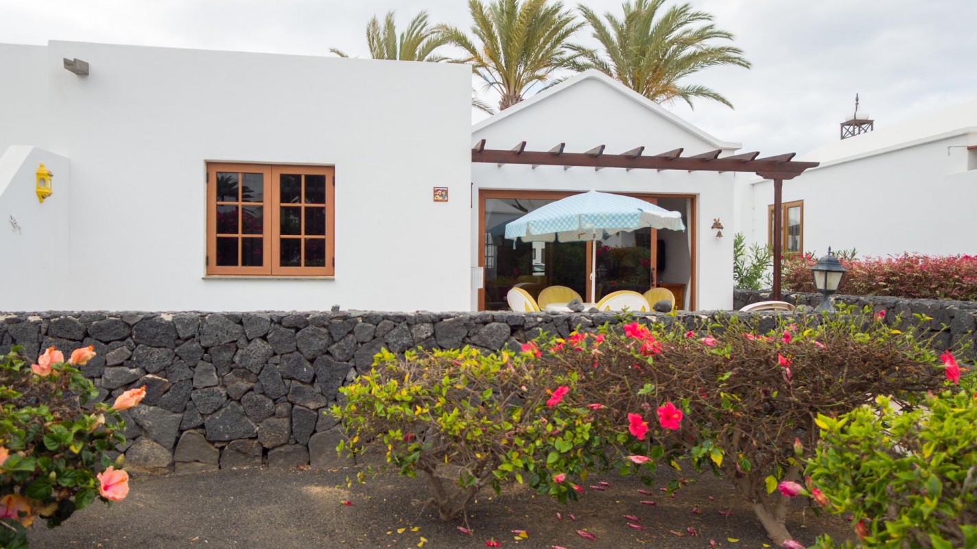 Jardines San Antonio - Puerto Del Carmen - Roper Properties