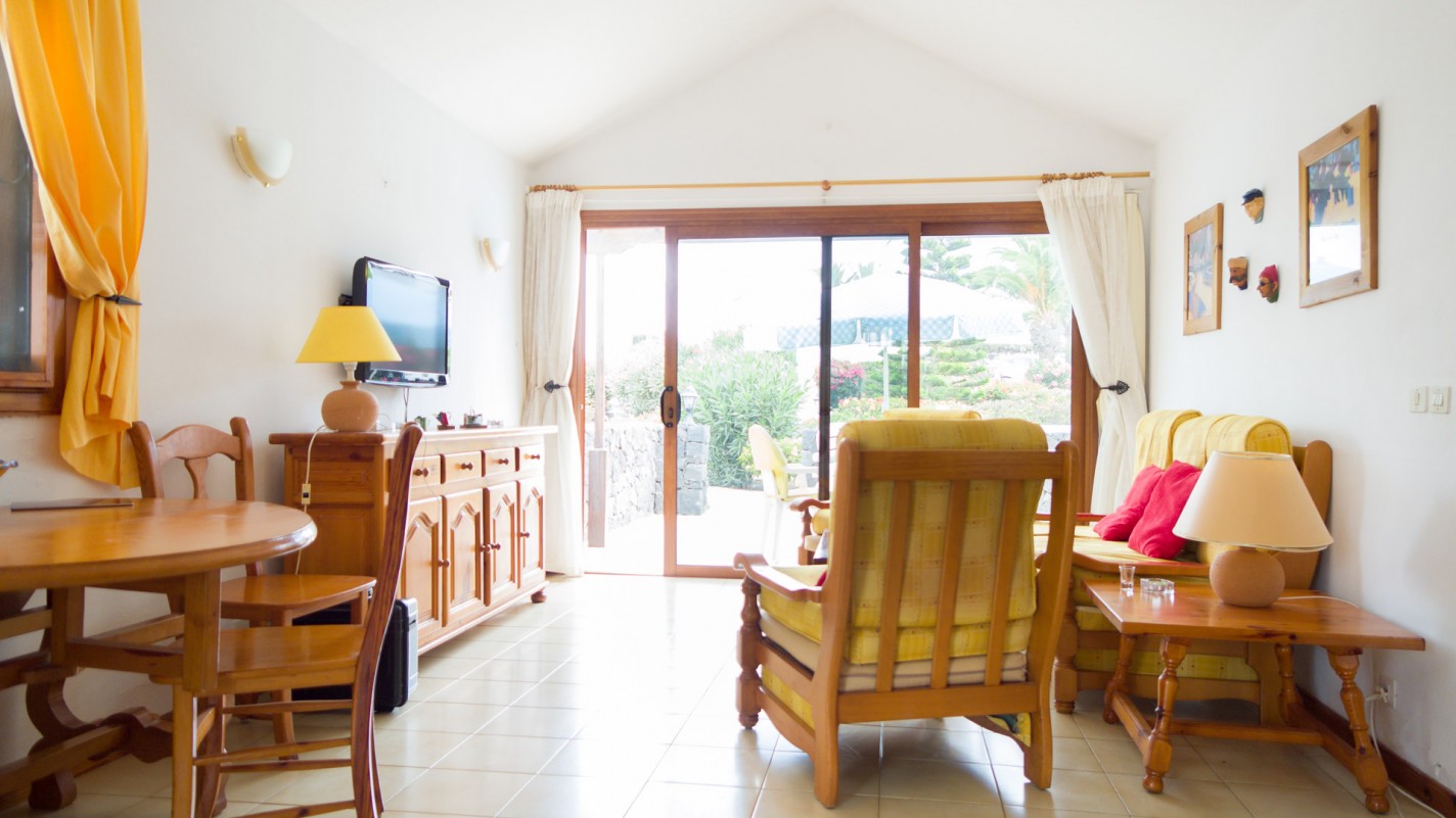 Jardines San Antonio - Puerto Del Carmen - Roper Properties