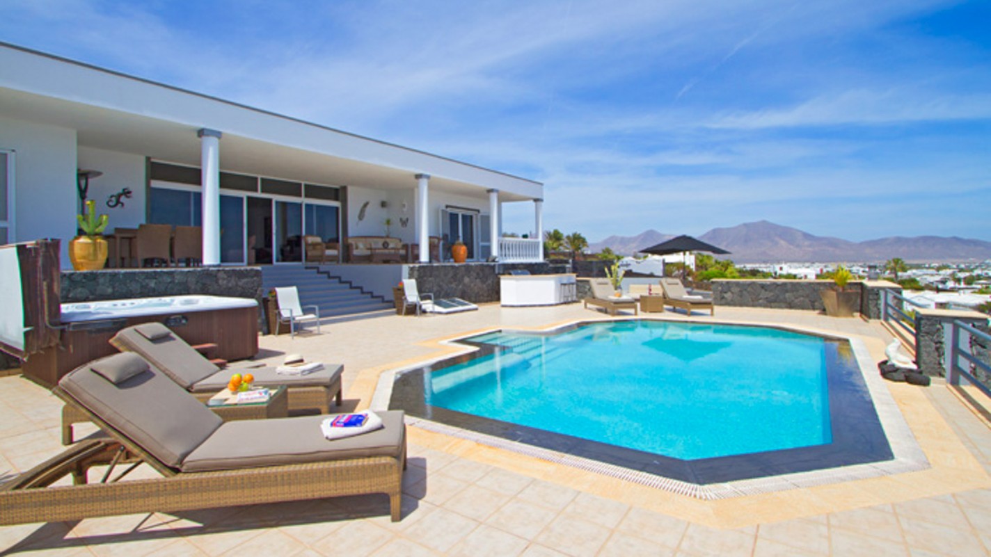 Los Riscos - Playa Blanca - Roper Properties
