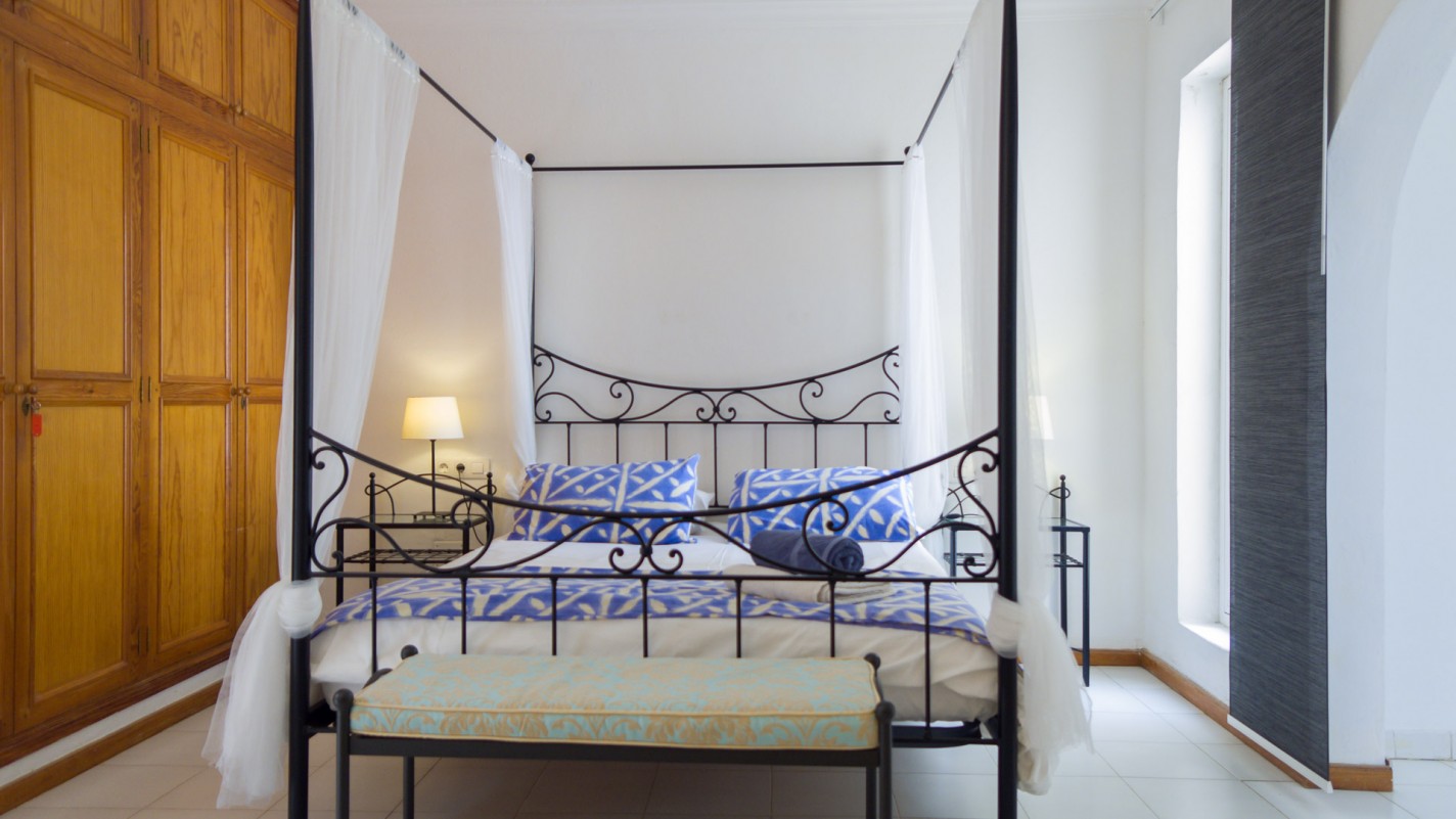 - Macher - Roper Properties