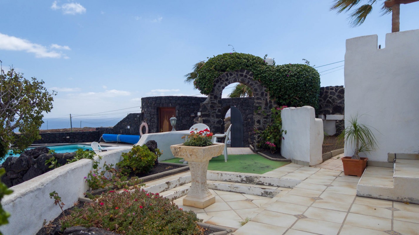- Macher - Roper Properties