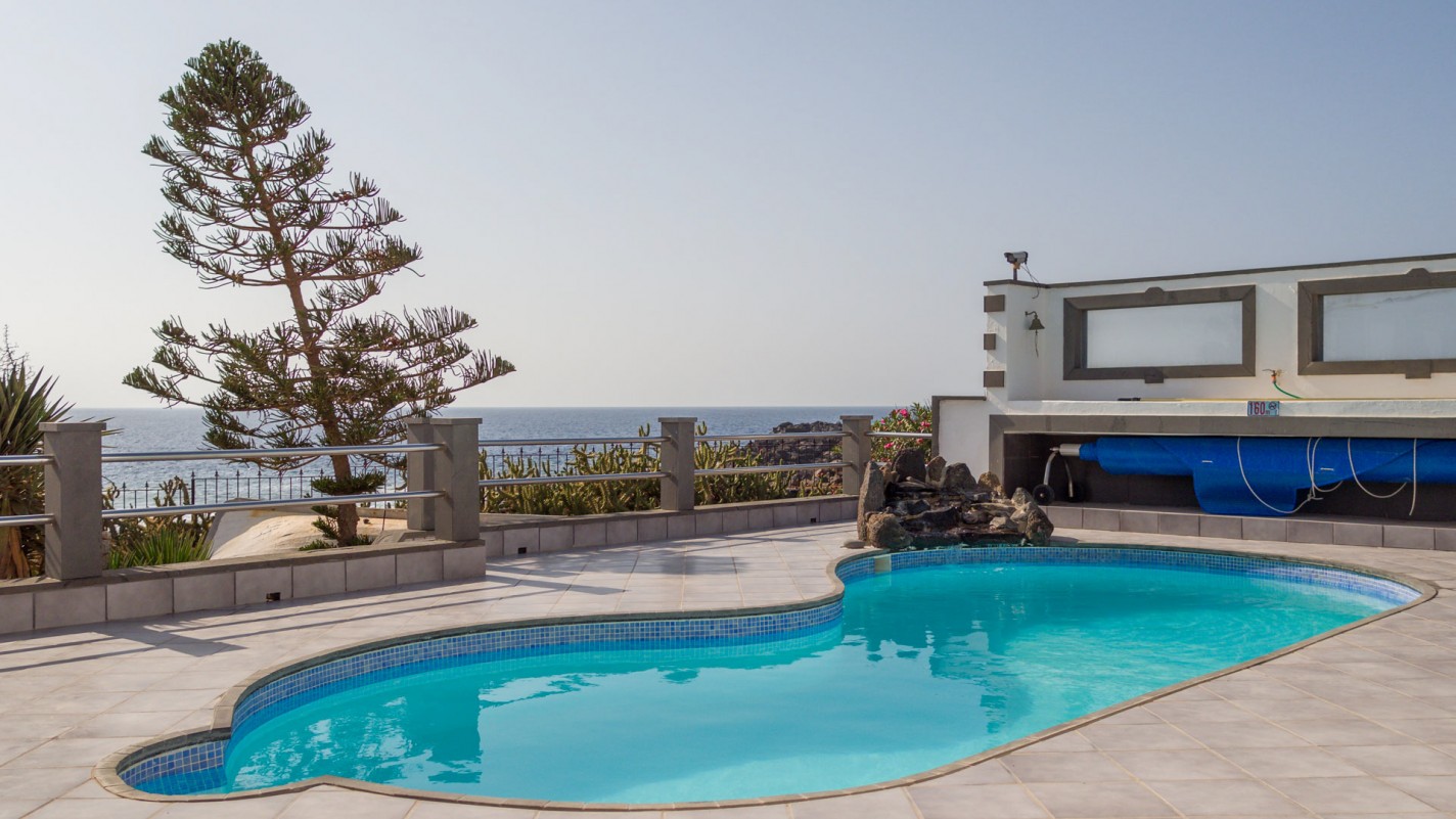 - Playa Blanca - Roper Properties