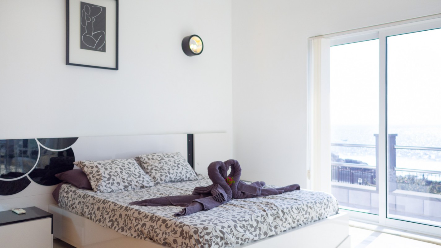 - Playa Blanca - Roper Properties