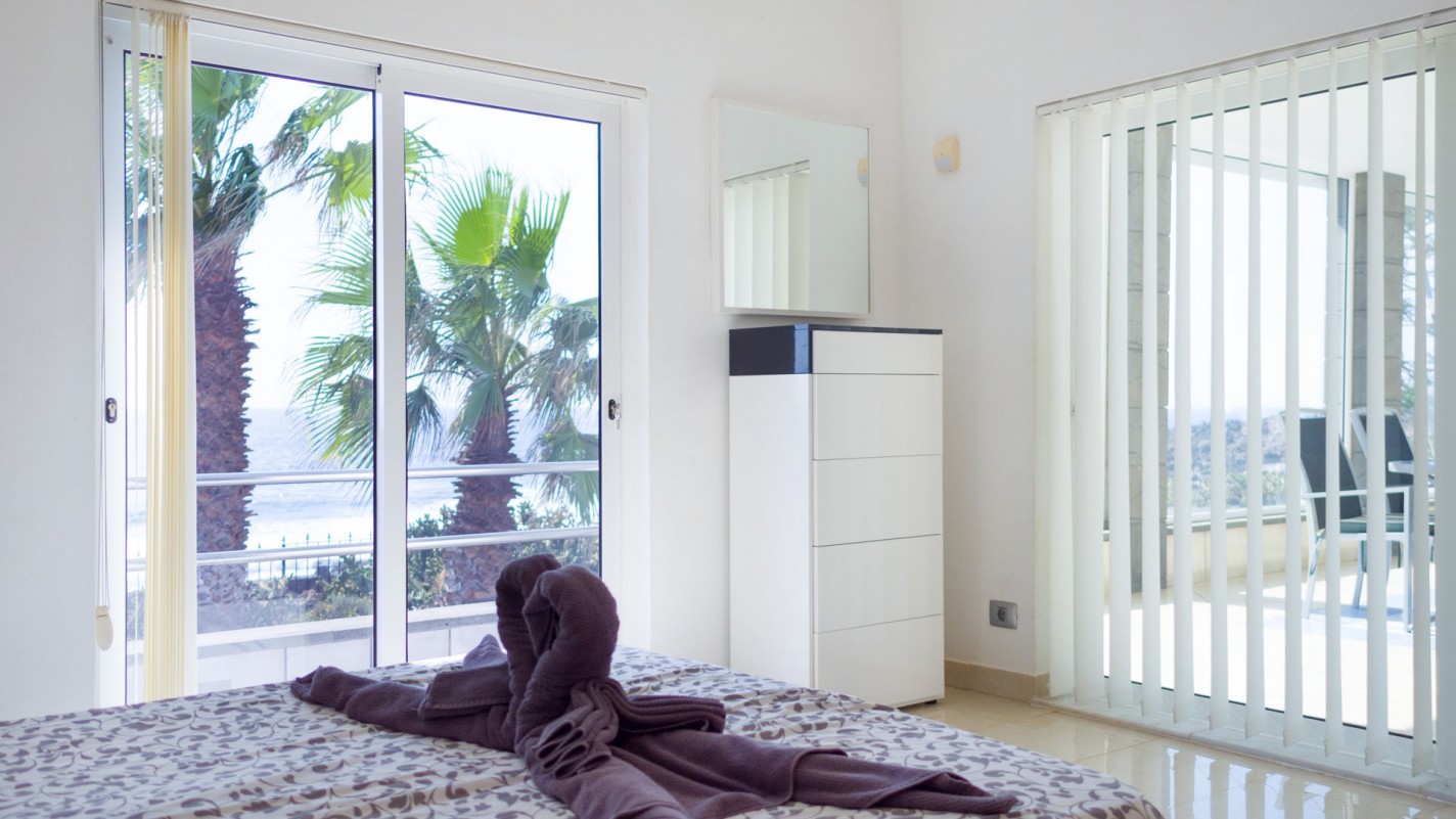 - Playa Blanca - Roper Properties