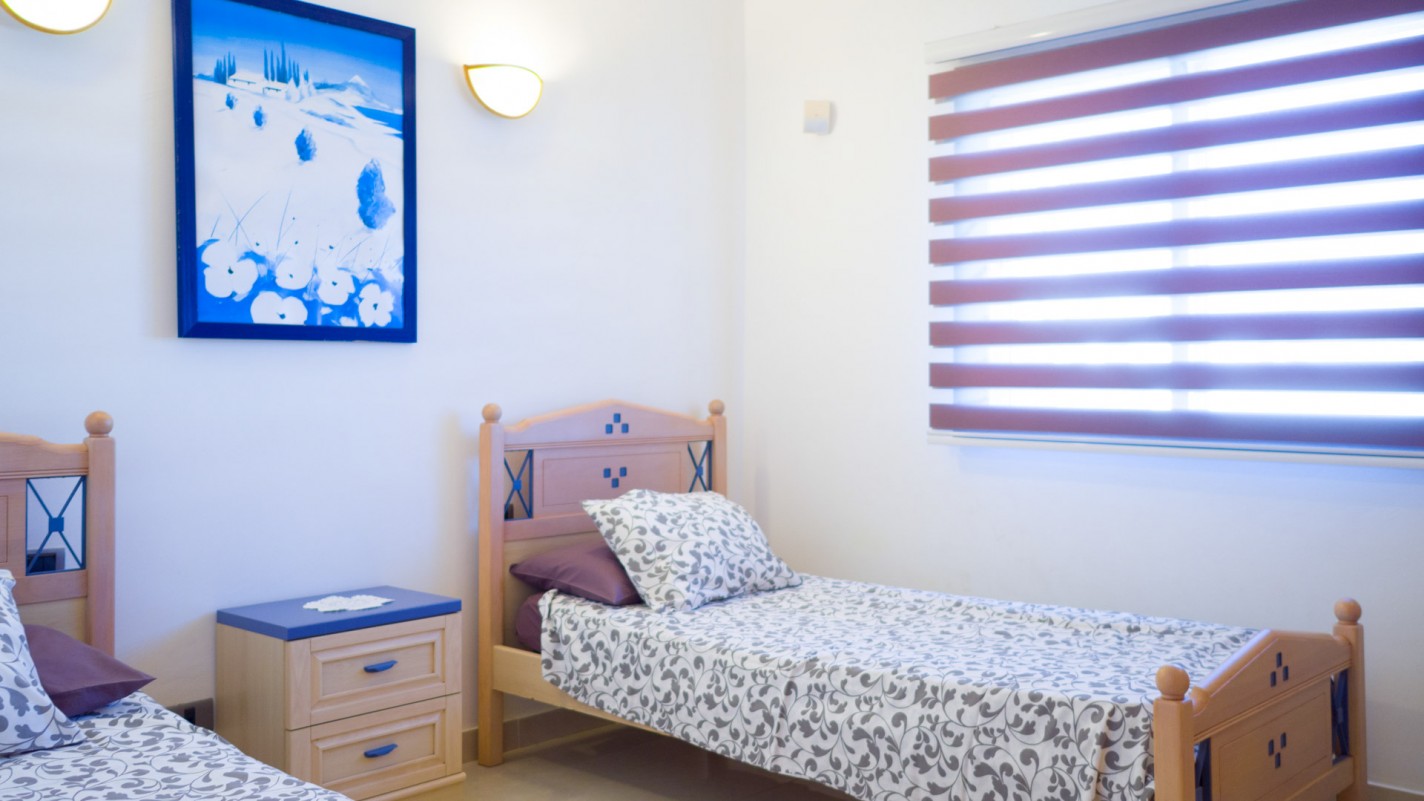 - Playa Blanca - Roper Properties