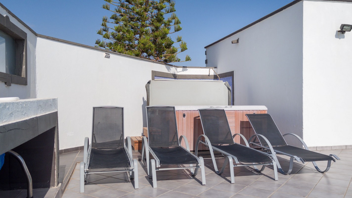 - Playa Blanca - Roper Properties