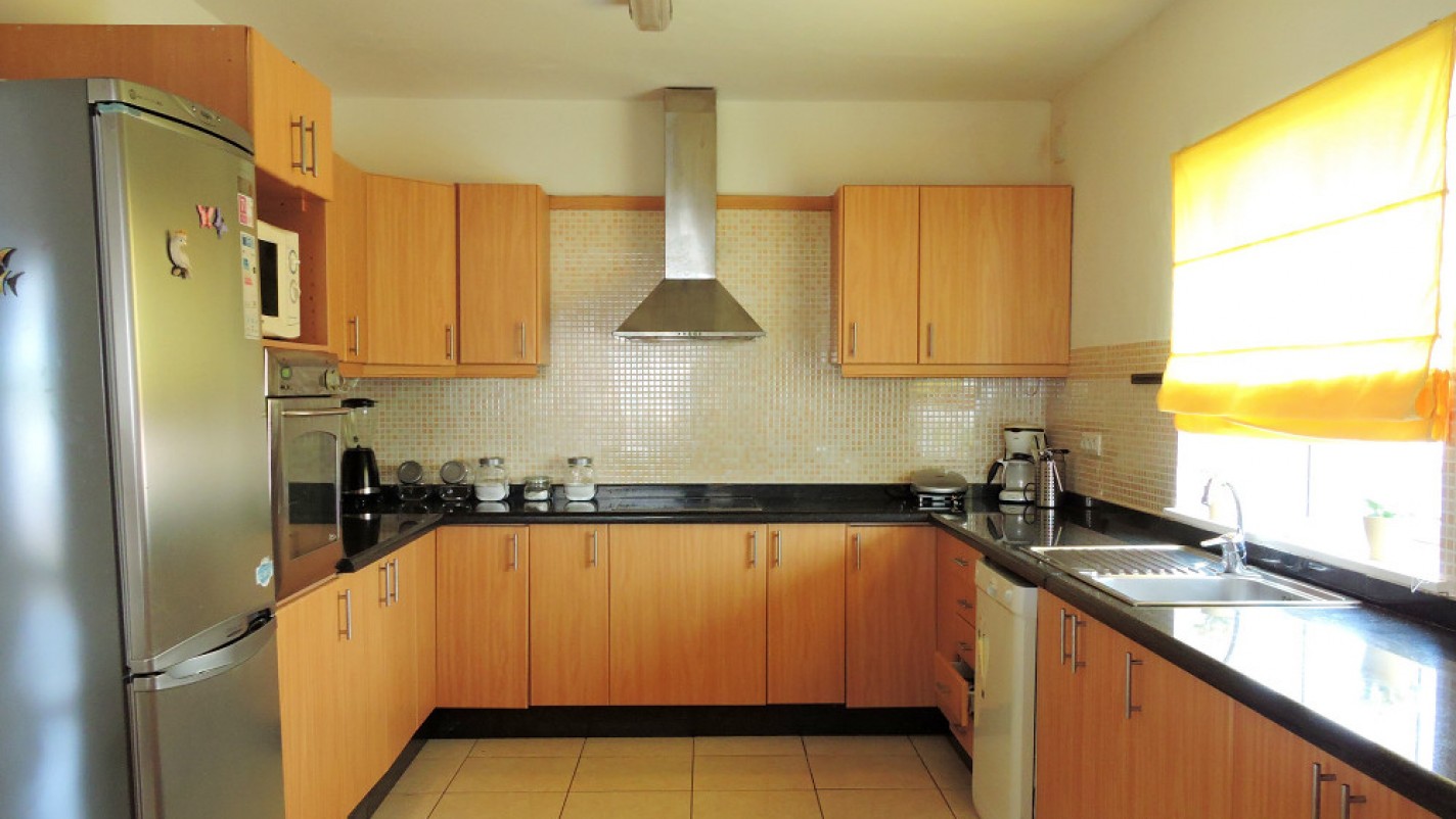 - Macher - Roper Properties