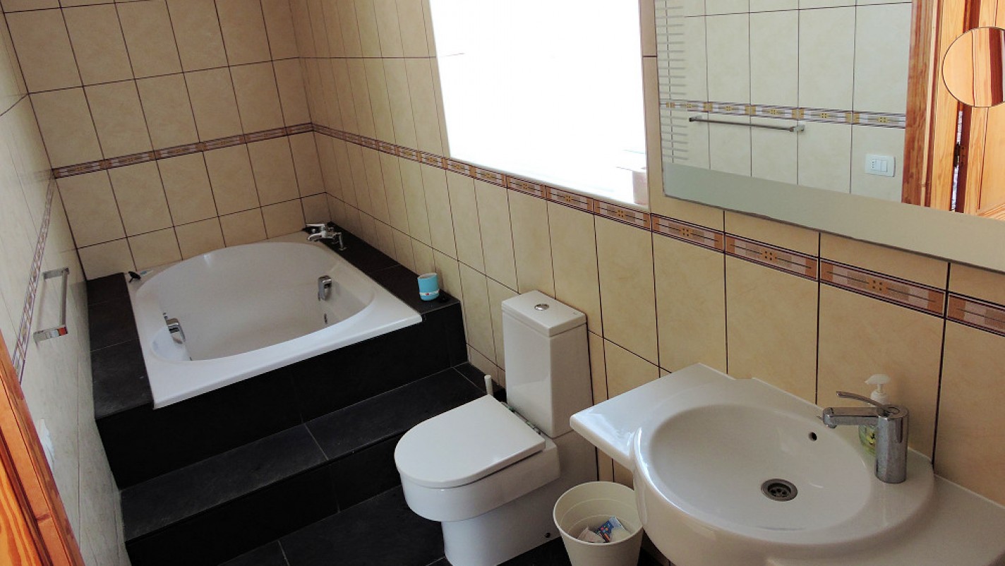 - Macher - Roper Properties