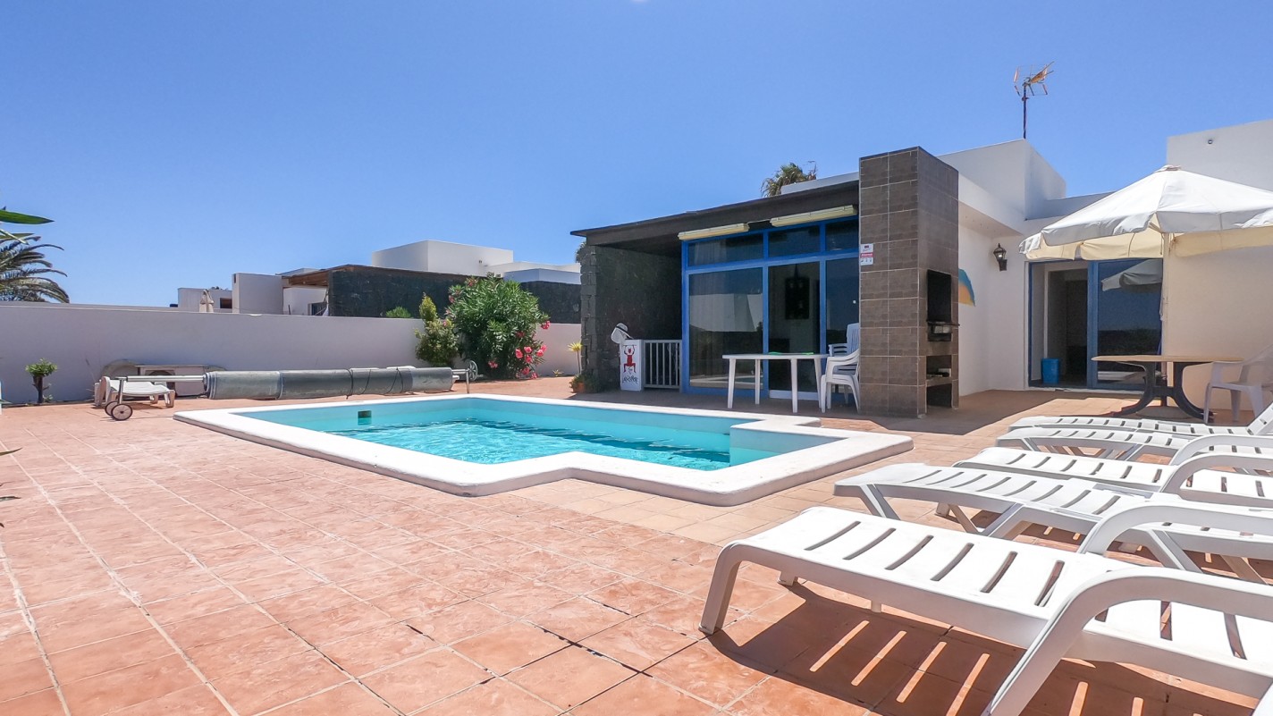 Bella Vista - Playa Blanca - Roper Properties
