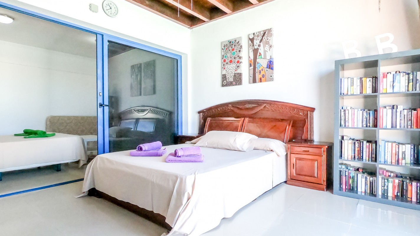 Bella Vista - Playa Blanca - Roper Properties