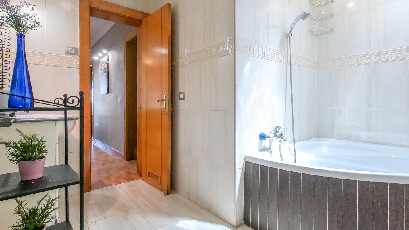 Bella Vista - Playa Blanca - Roper Properties
