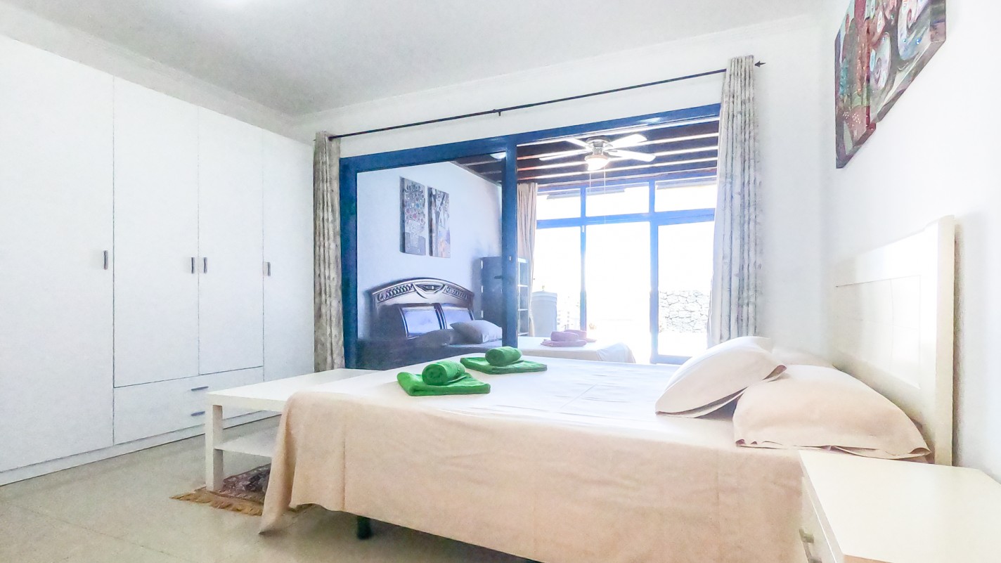 Bella Vista - Playa Blanca - Roper Properties