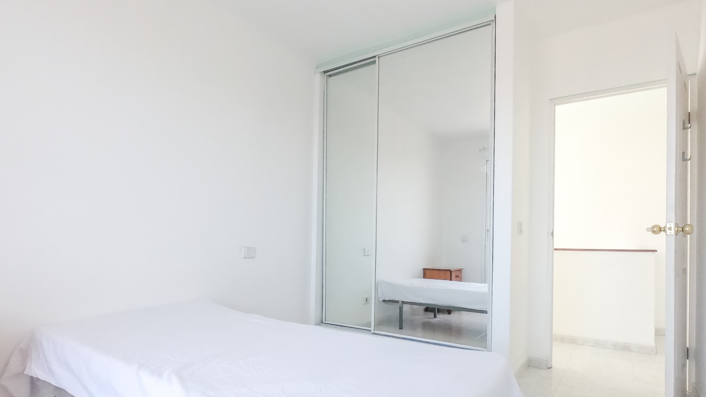 - Tías - Roper Properties