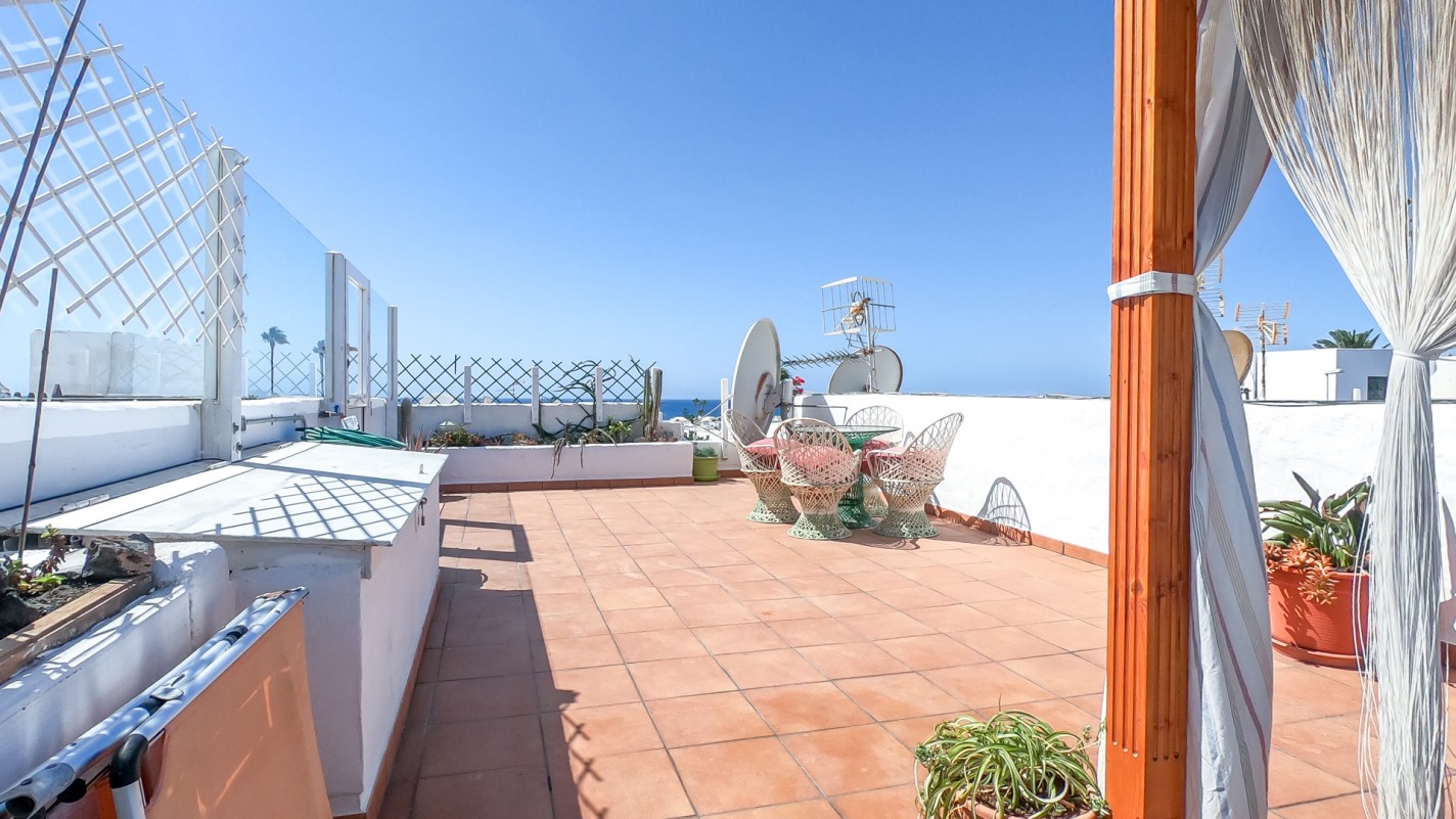 - Puerto Del Carmen - Roper Properties