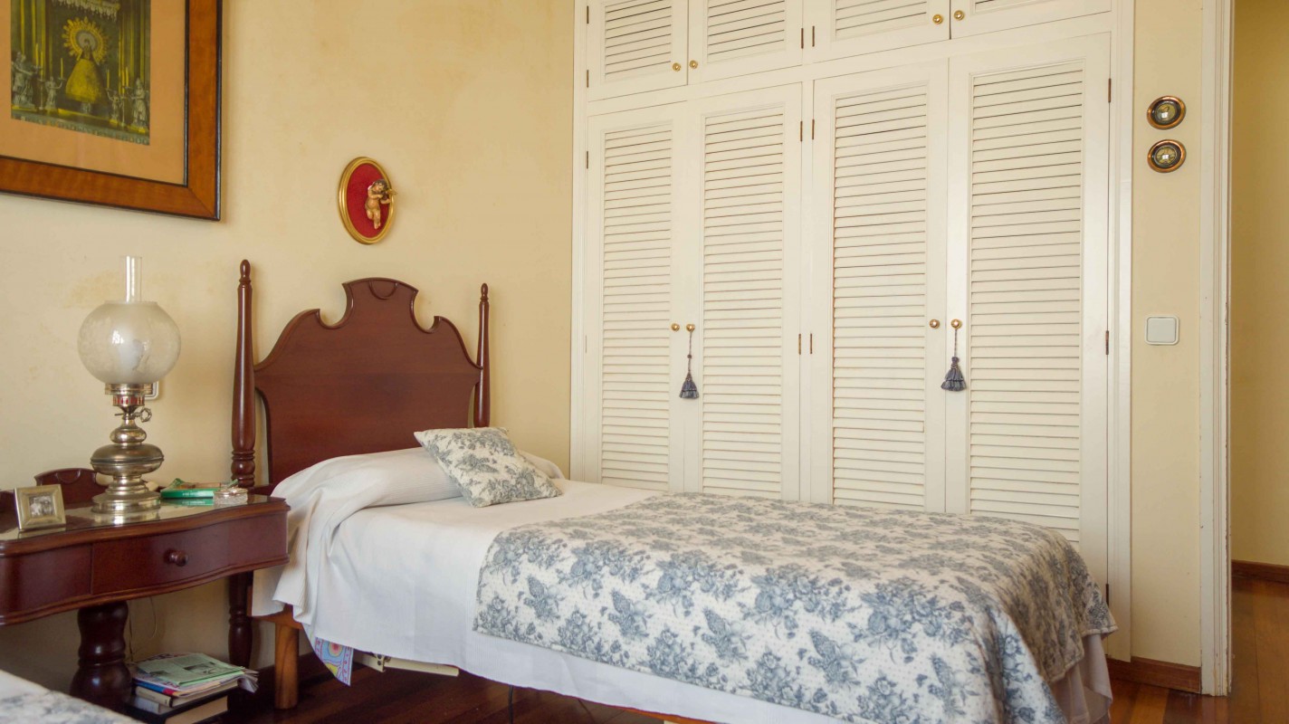 - Playa Honda - Roper Properties