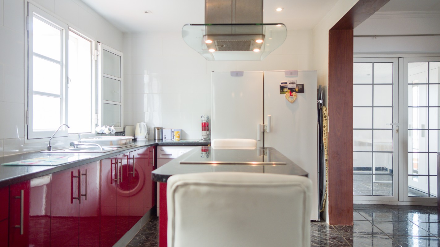 - Tías - Roper Properties