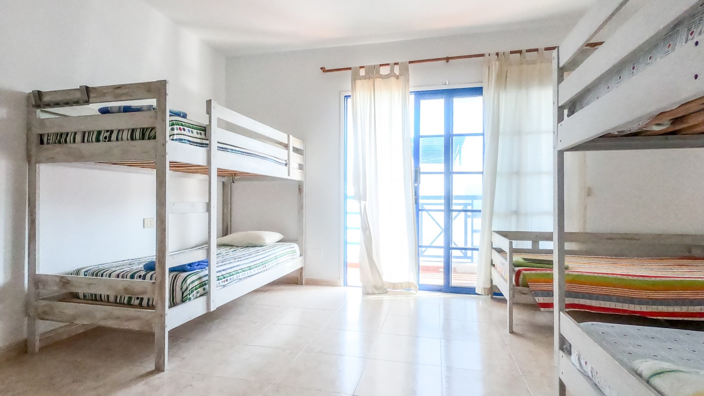 - Famara - Roper Properties