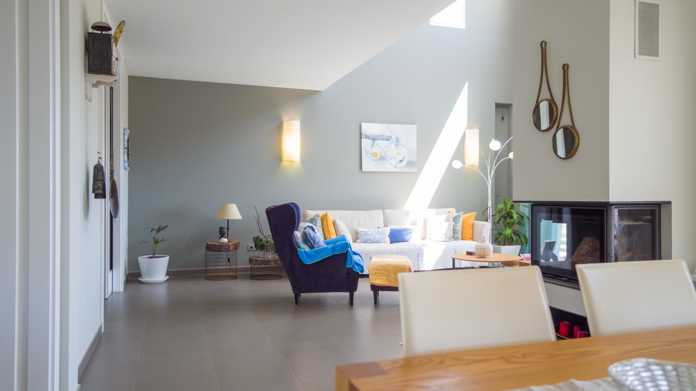 - Conil - Roper Properties