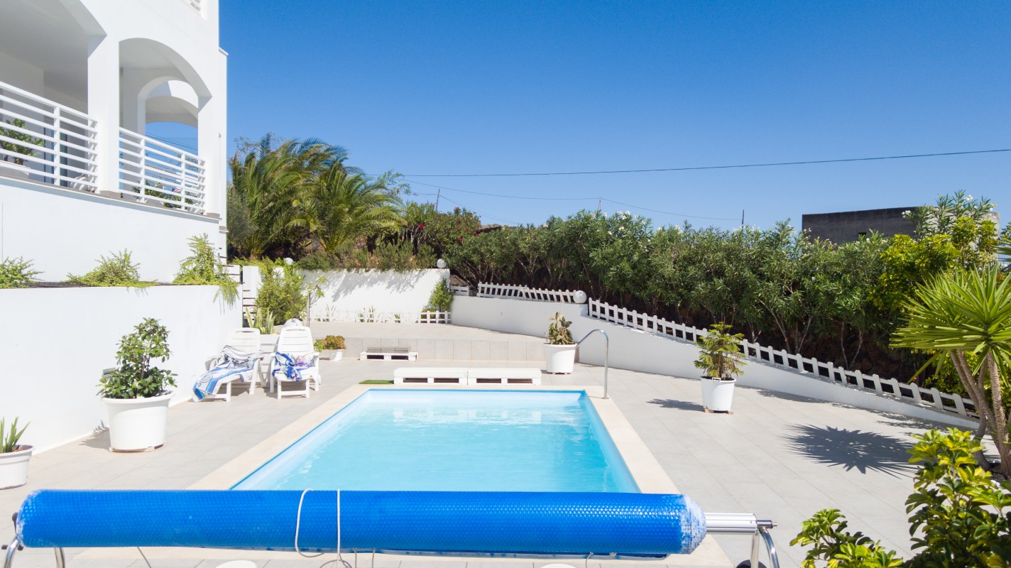 - Conil - Roper Properties