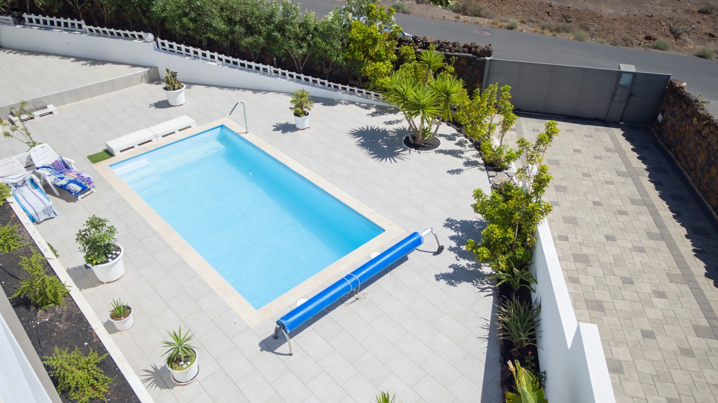 - Conil - Roper Properties