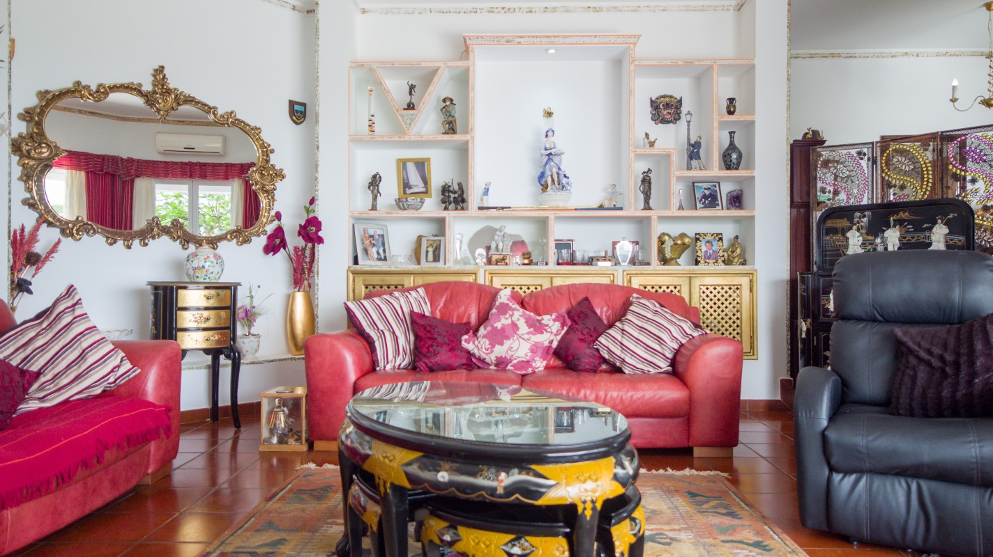 - Conil - Roper Properties