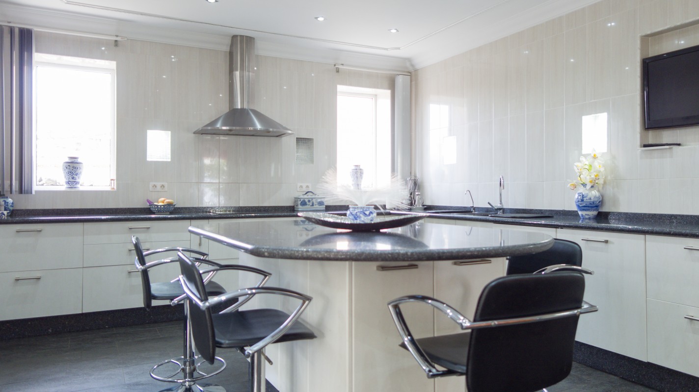 - Conil - Roper Properties