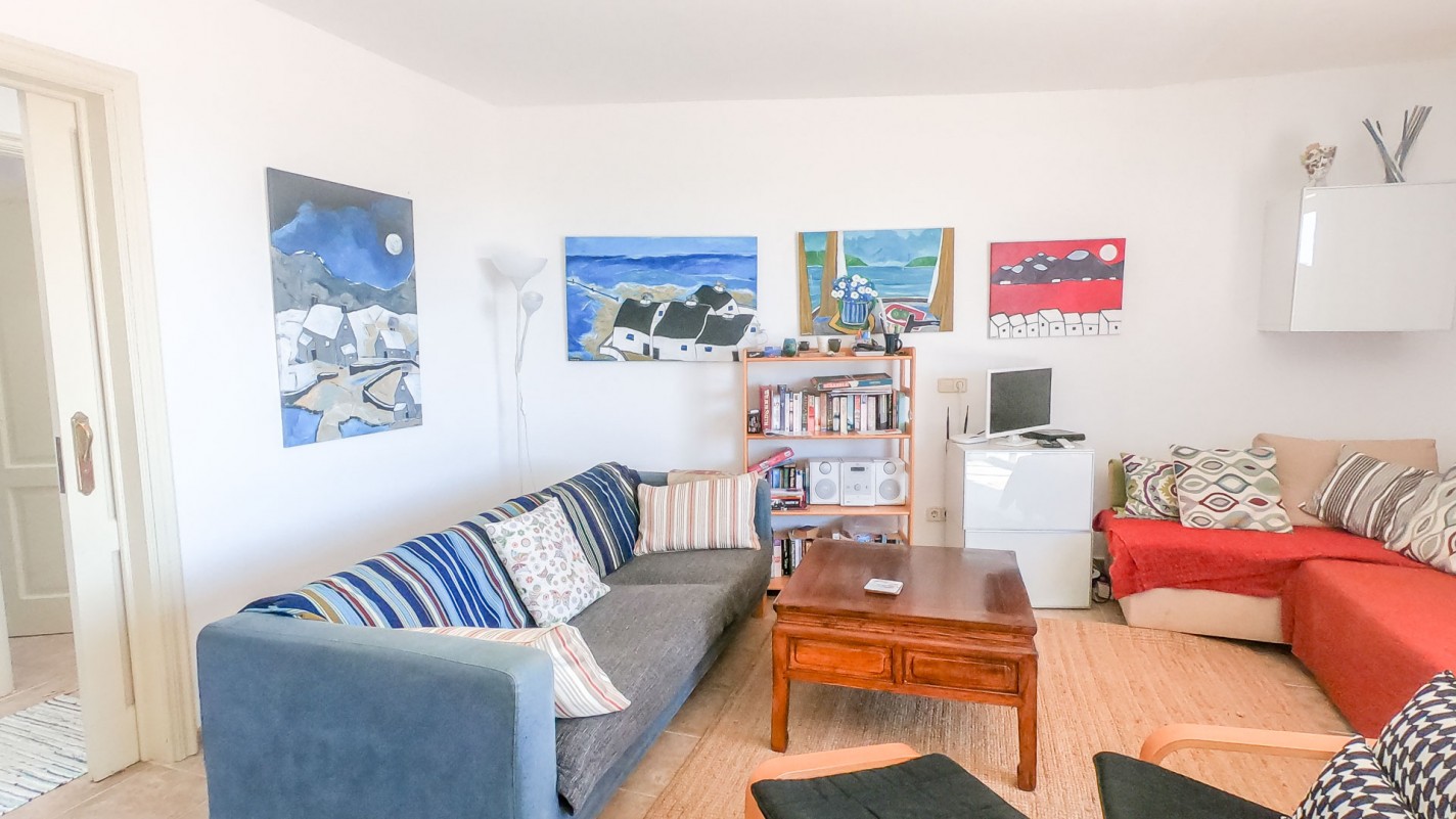- Famara - Roper Properties