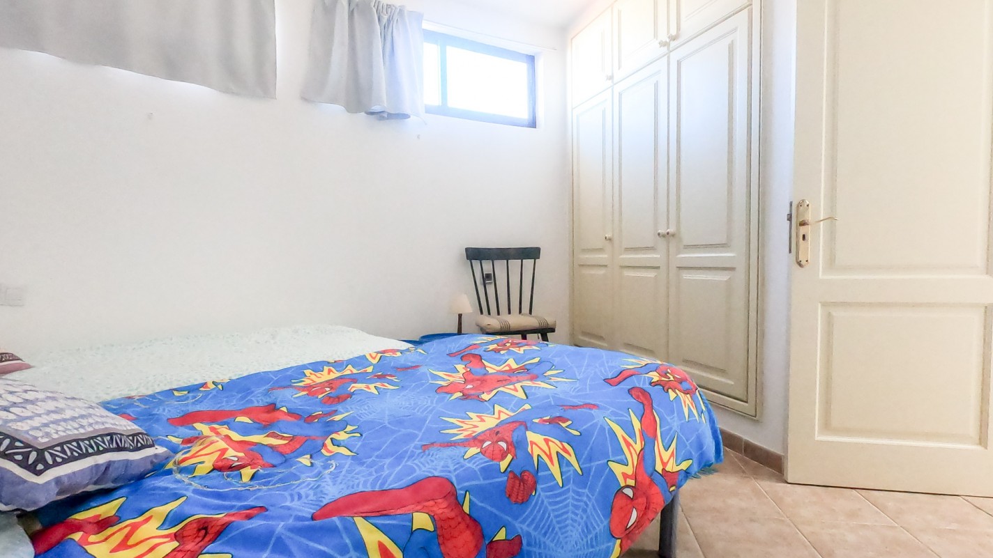 - Famara - Roper Properties