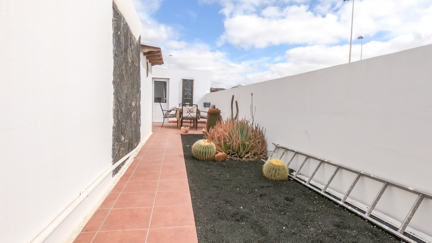 - Puerto Del Carmen - Roper Properties