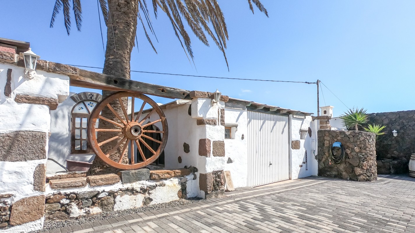 - Macher - Roper Properties
