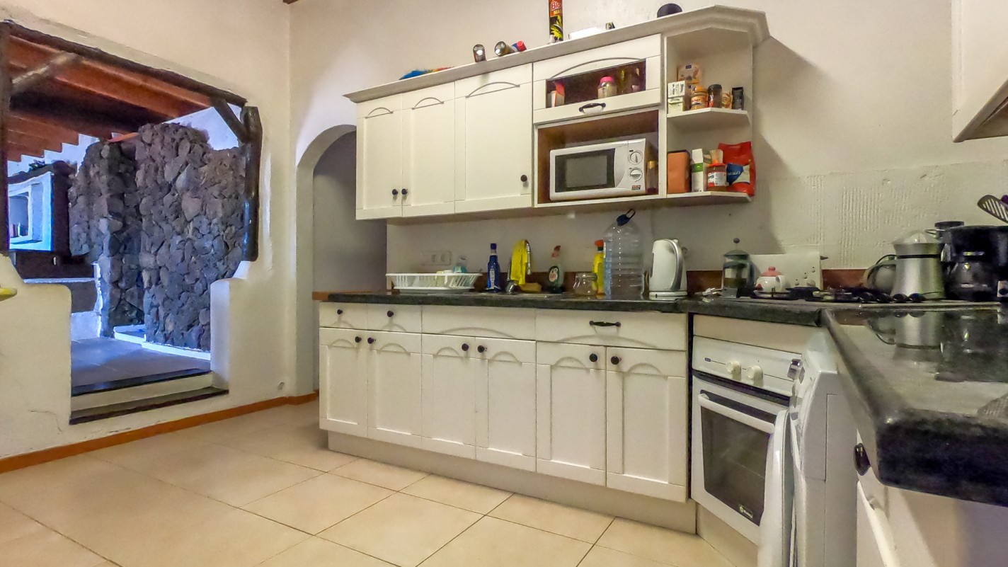 - Macher - Roper Properties