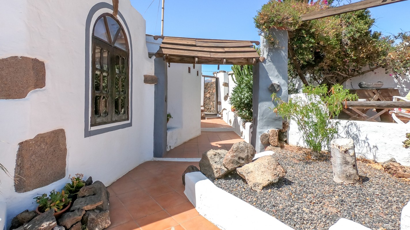 - Macher - Roper Properties