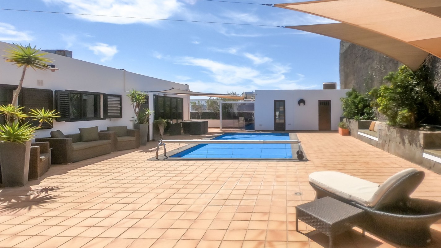 - Tías - Roper Properties