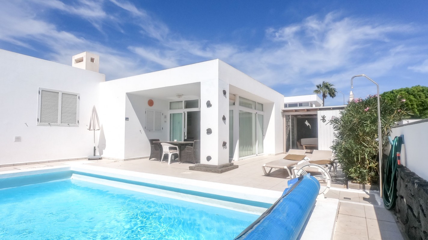 - Tías - Roper Properties