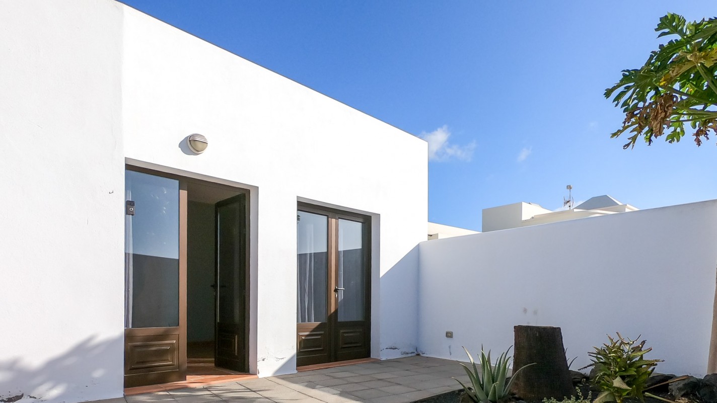 - Puerto Del Carmen - Roper Properties