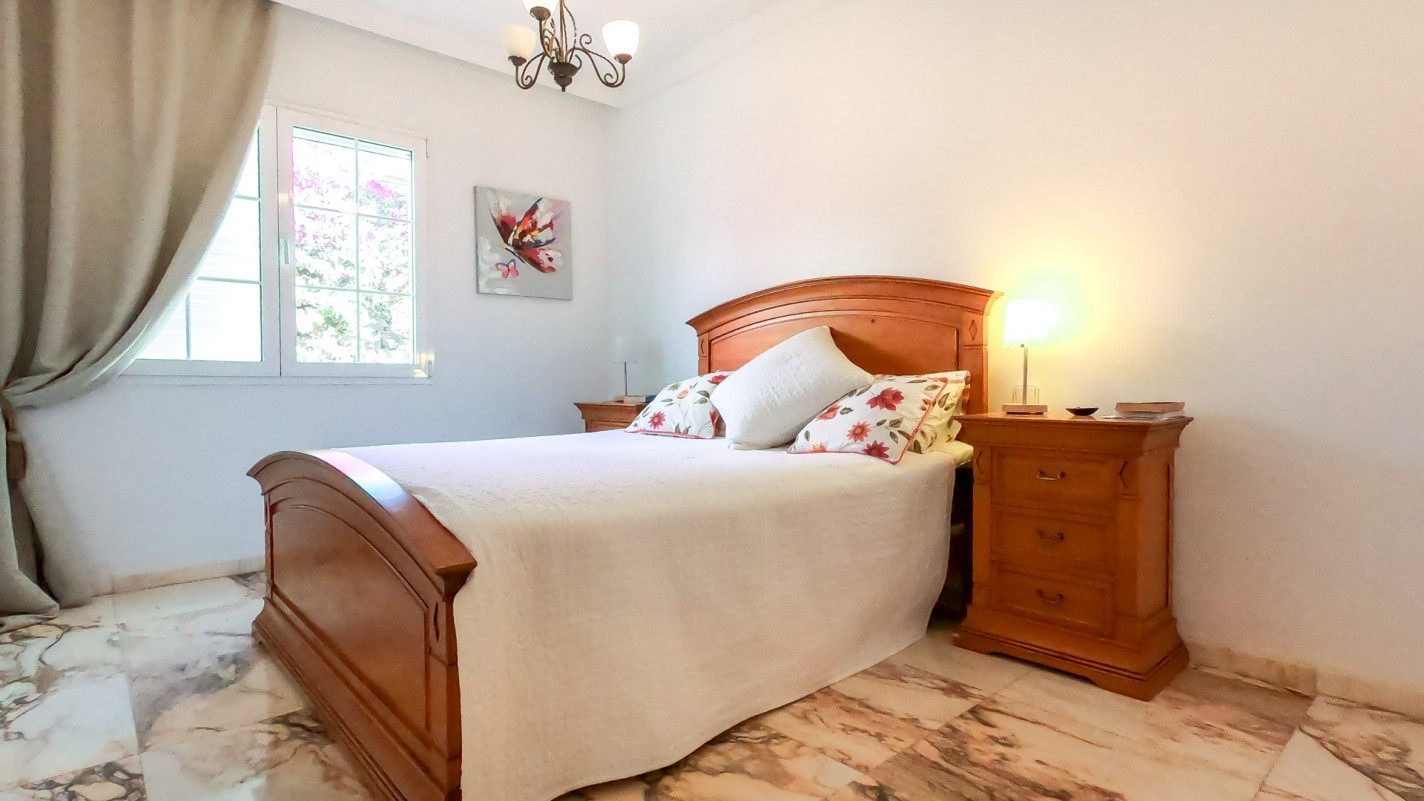 - Puerto Del Carmen - Roper Properties