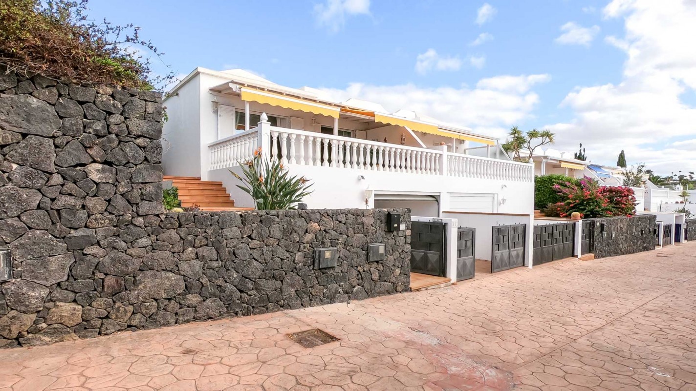 - Puerto Del Carmen - Roper Properties