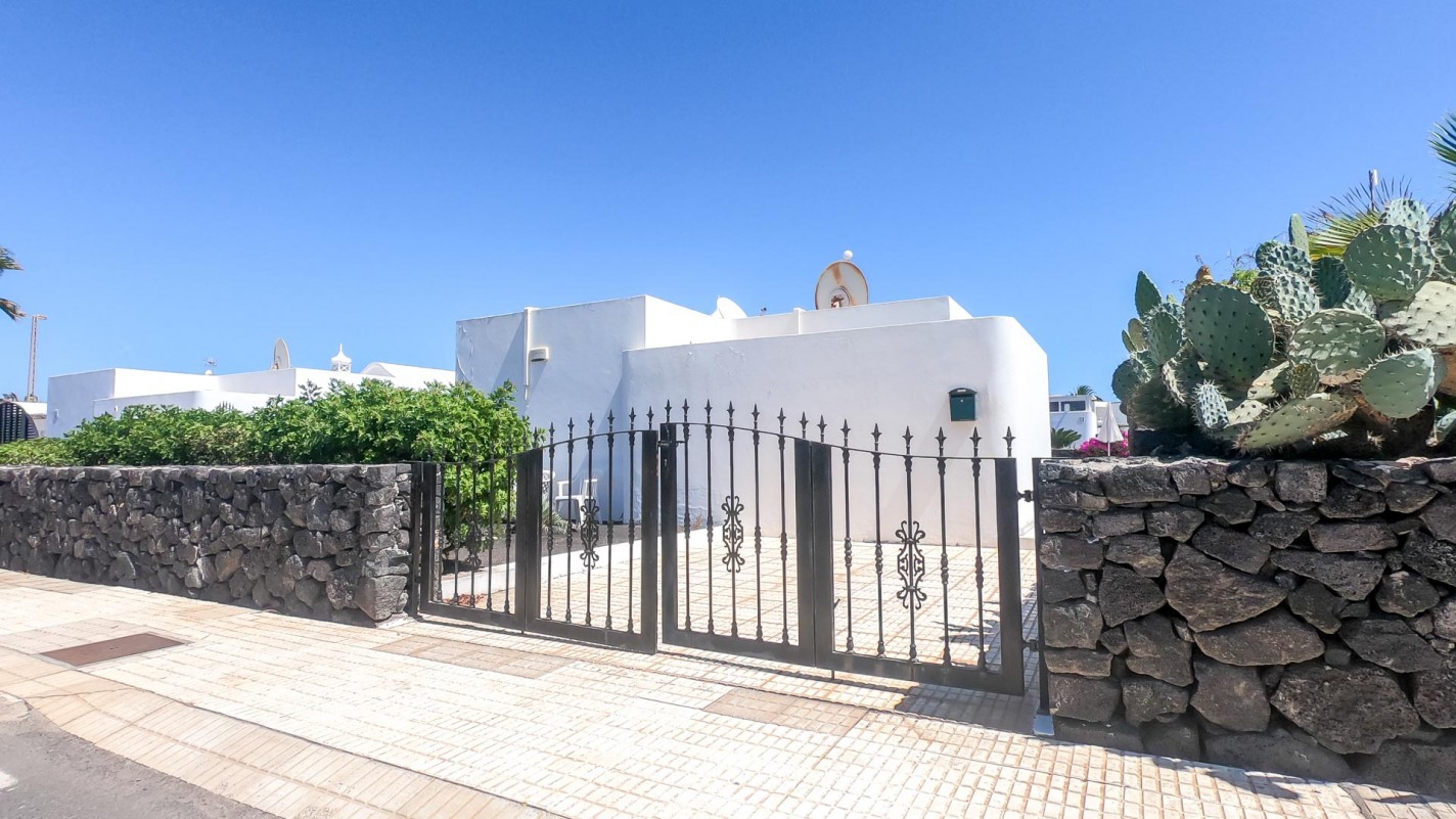 Caserones II - Puerto Del Carmen - Roper Properties