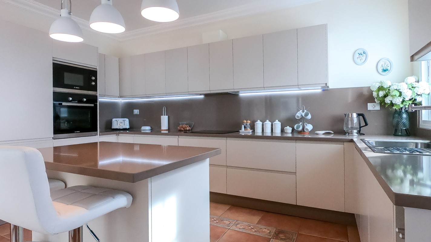 - Puerto Calero - Roper Properties