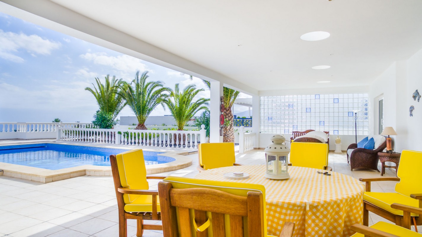 - Puerto Calero - Roper Properties