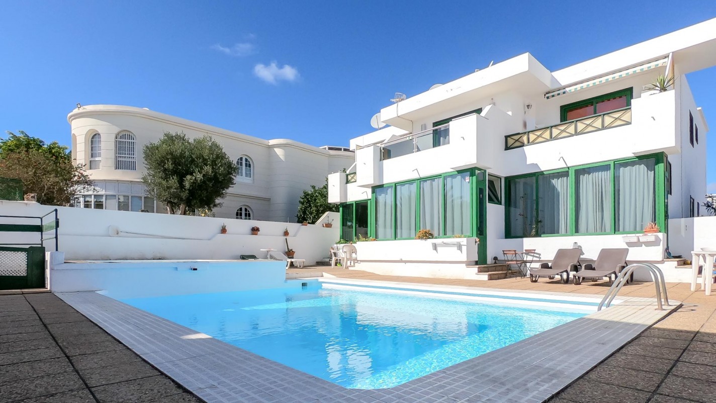 Gaida - Puerto Del Carmen - Roper Properties