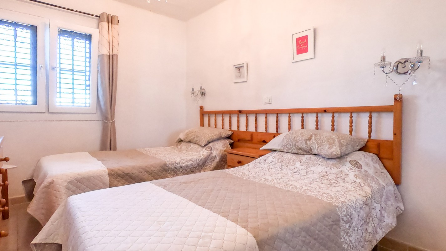 Gaida - Puerto Del Carmen - Roper Properties