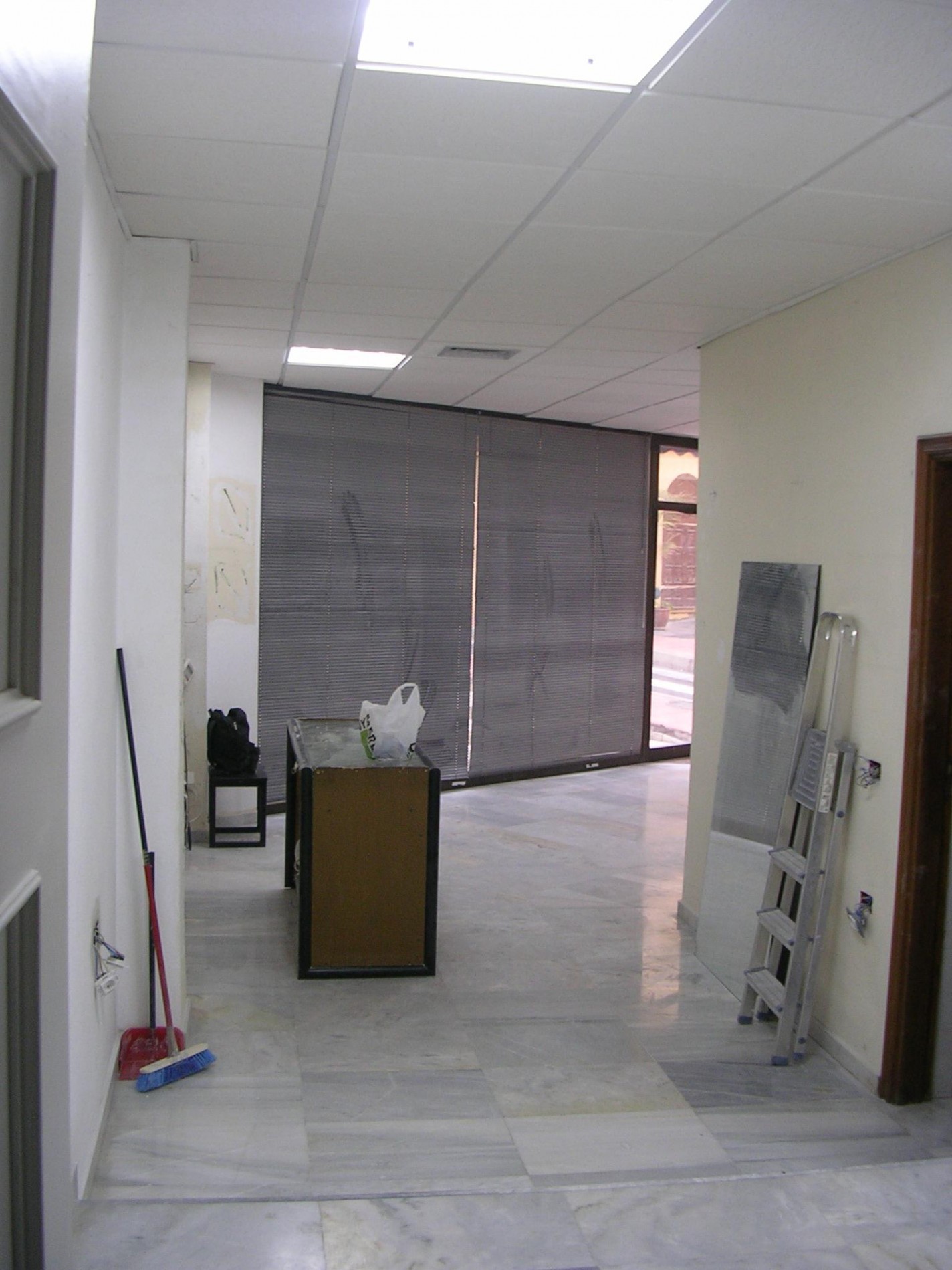 - Los Cristianos - Roper Properties