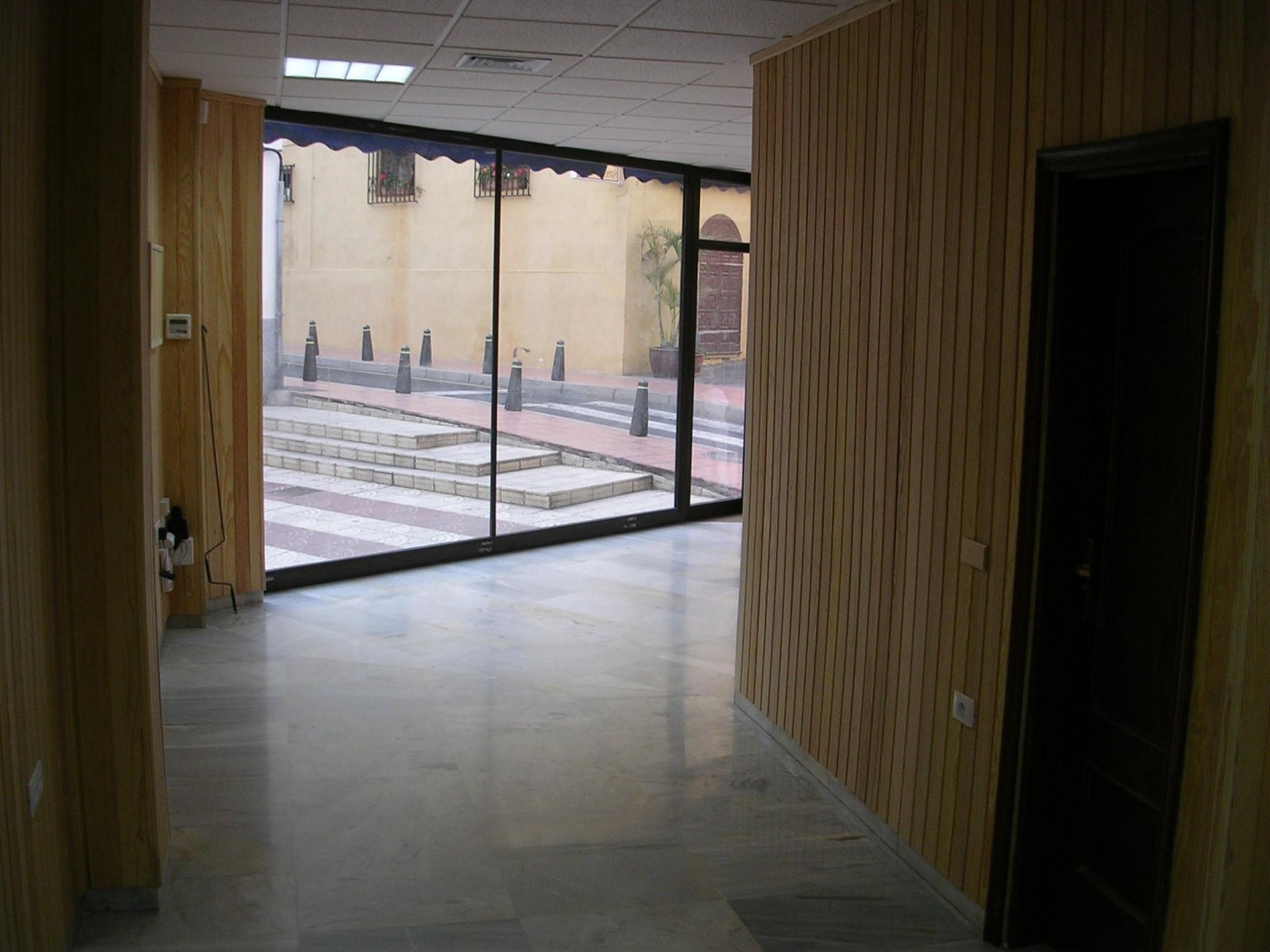 - Los Cristianos - Roper Properties